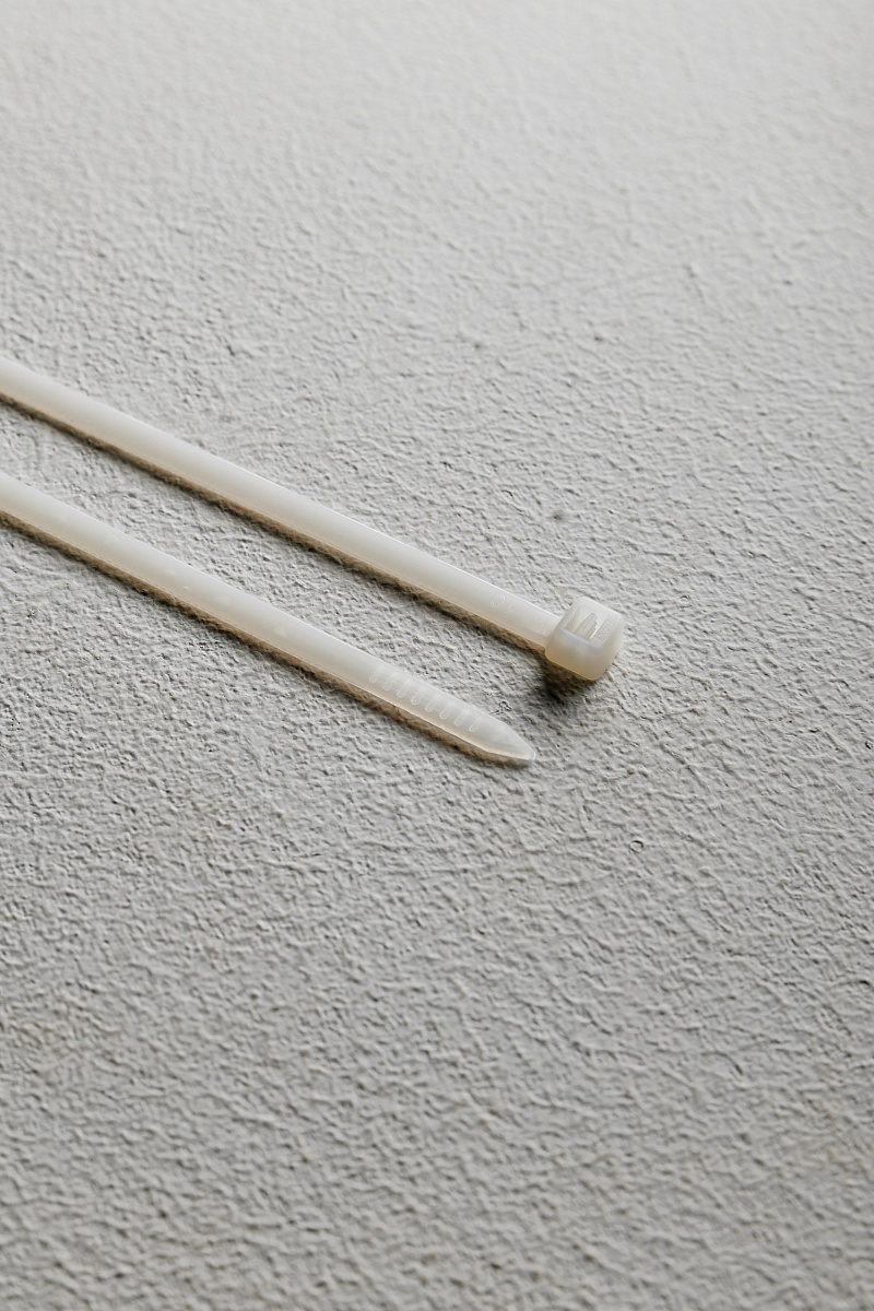 Хомут-стяжка кабельная 3,6х150 нейлон бел (уп.100шт) DYNEL