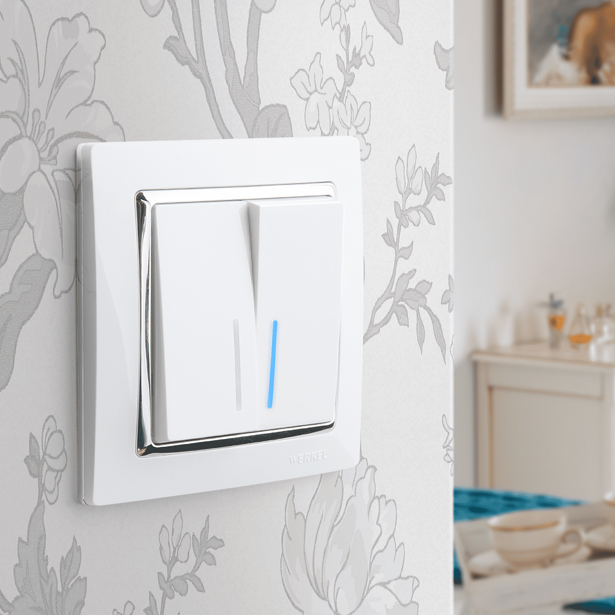 Выключатель двухклавишный проходной с подсветкой (белый) W1122101